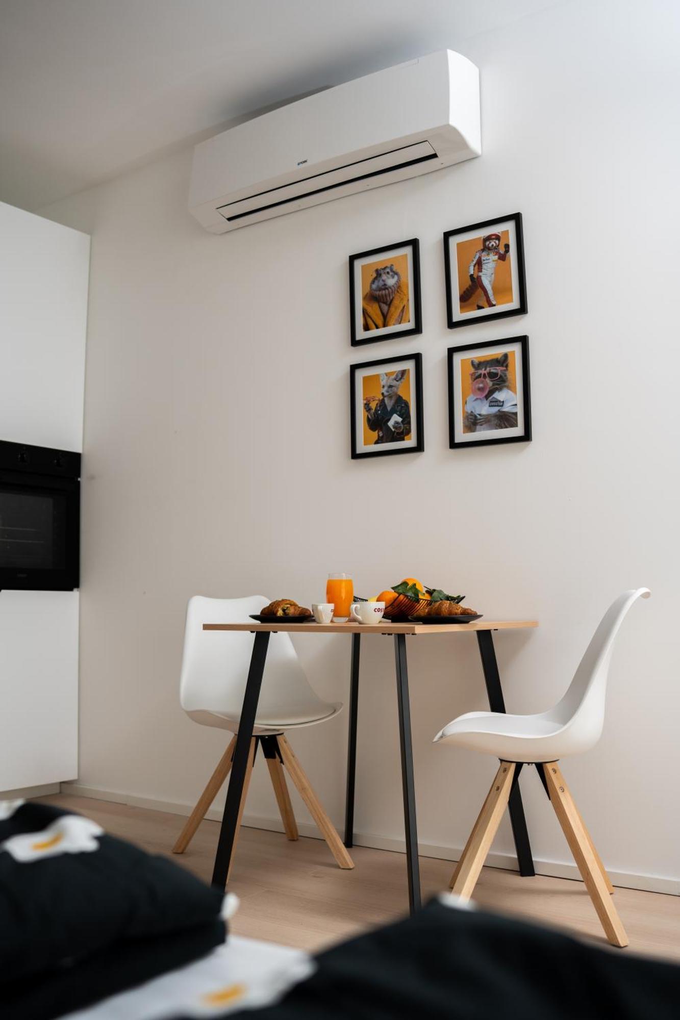 F5 Apartament